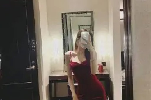 女星张钰事件:为揭秘娱乐圈潜规则收藏20盘录像带波及30位导演